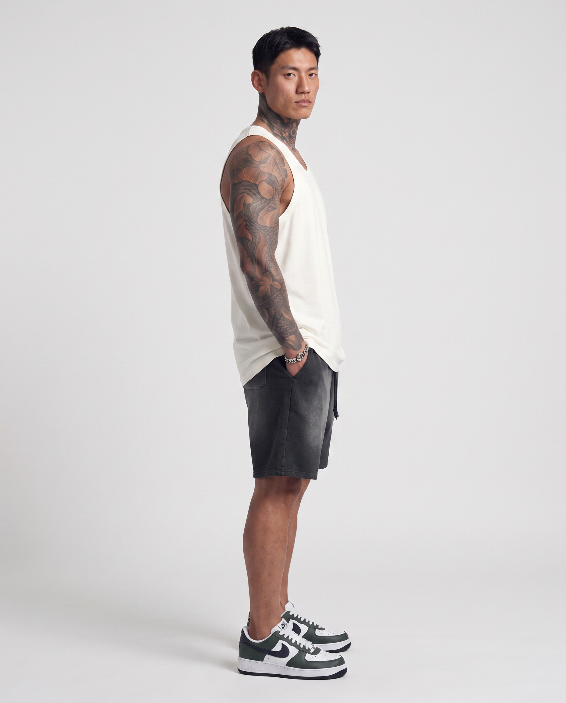 Rectangle Patch Monkey Washed Shorts